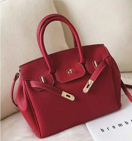 Elegant Shoulder Bag